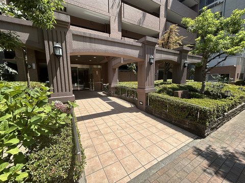 ファミール安堂寺町谷町六丁目-h