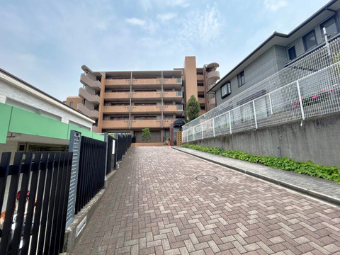 モンテベルデ千里王子池-h