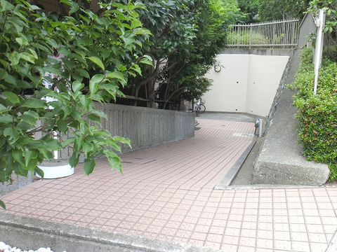 ファミール青谷-h