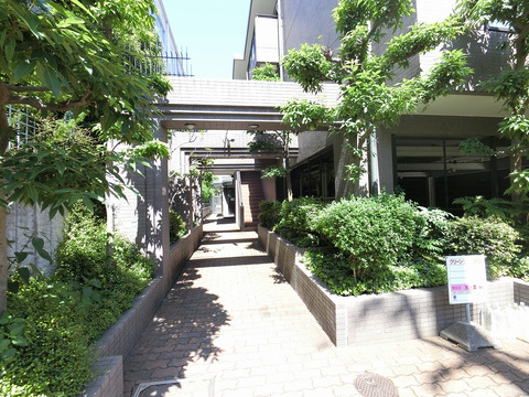 ファミール諏訪山公園-h