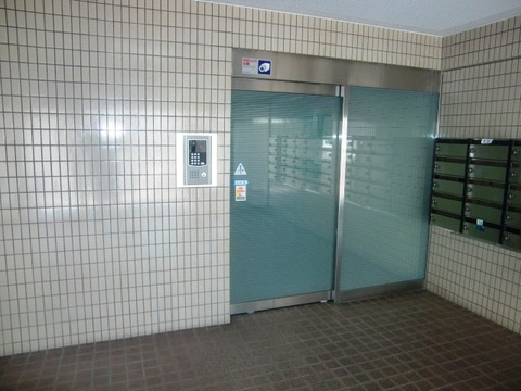 ファミール南観音-h