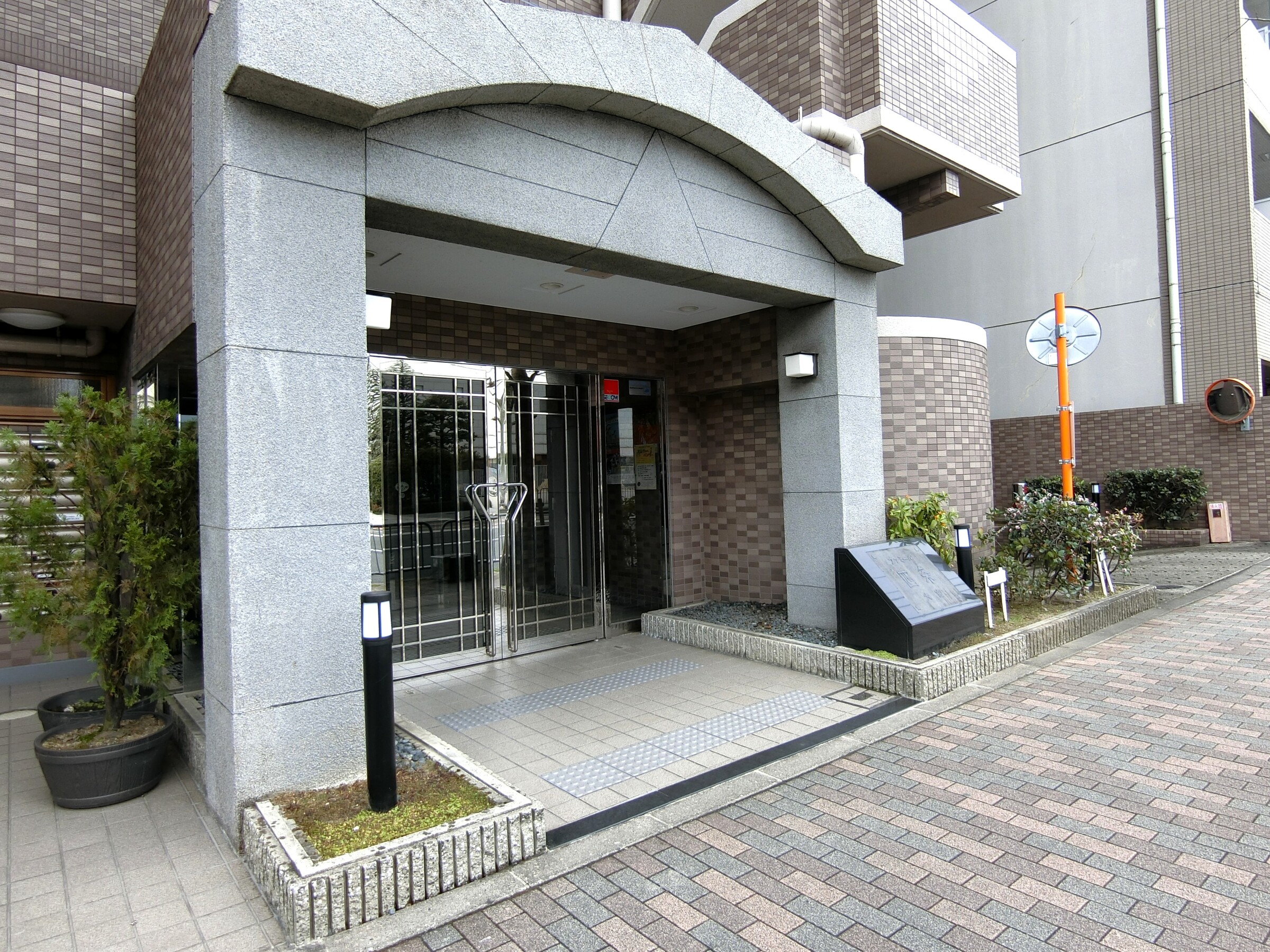 ファミール四条大宮-h