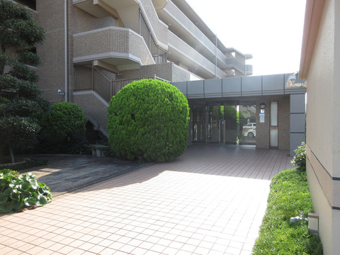 ファミール長丘-h