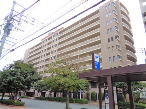 サンリヤン県庁前-0-0