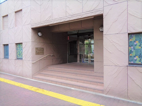 サンリヤン県庁前-h