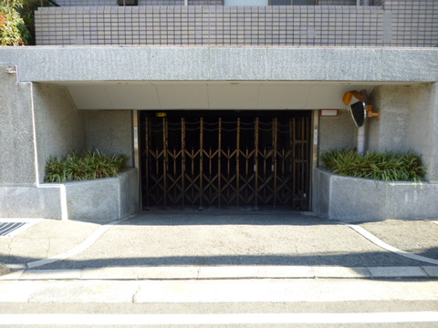 芦屋ヒューマンズ-h