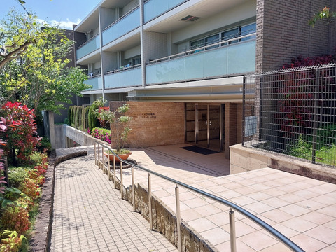 グランアッシュ甲陽園コリーヌ ドゥ サンス-h