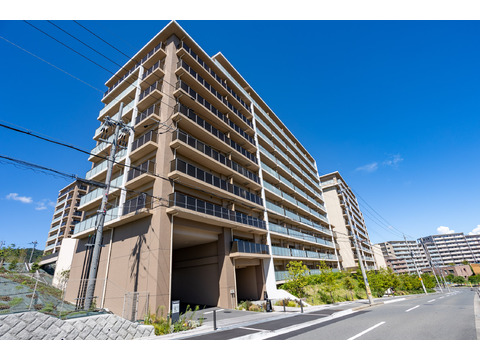 ジオ彩都いろどりの丘-h