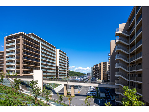 ジオ彩都いろどりの丘-h