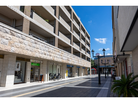 マストメゾン箕面桜井-h