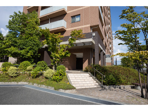 ジオ千里中央　フロントコート（A棟）-h