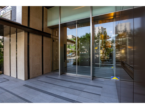 プレミスト江坂-h