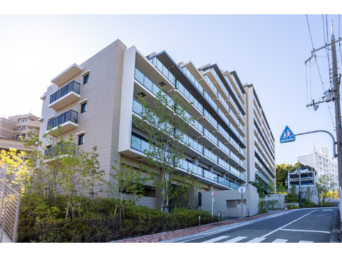 ヴェリテ千里青葉丘