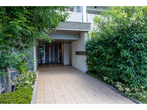 ジェイグラン千里丘-h