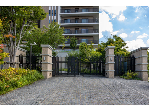 ブリリアシティ千里丘-h