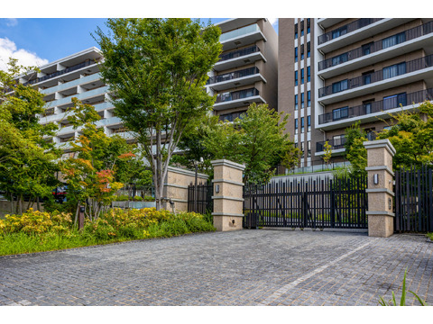 ブリリアシティ千里丘-h