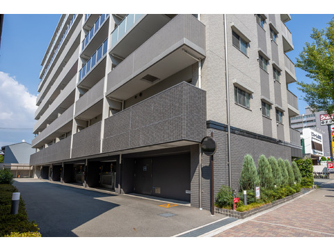 プレサンスロジェ江坂-h