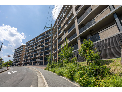 プレミスト北千里クラッシィ-h