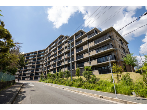 プレミスト北千里クラッシィ-h