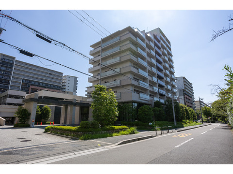 ローレルコート北千里藤白台-h