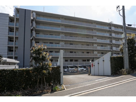 ローレルコート千里山-h