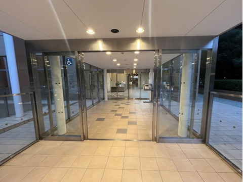 ローレルタワー難波-h