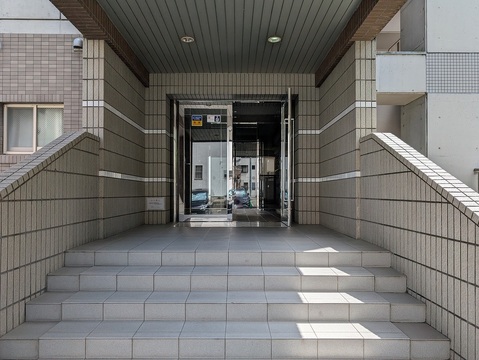 ロータリー宝塚南口-h