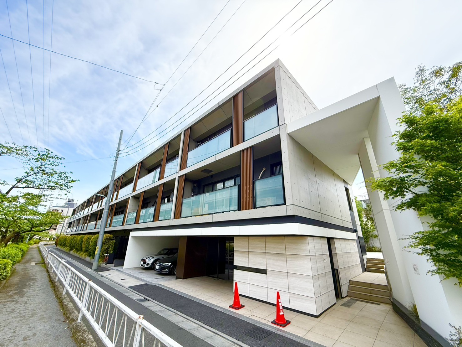 ピアース都立大学-0-0