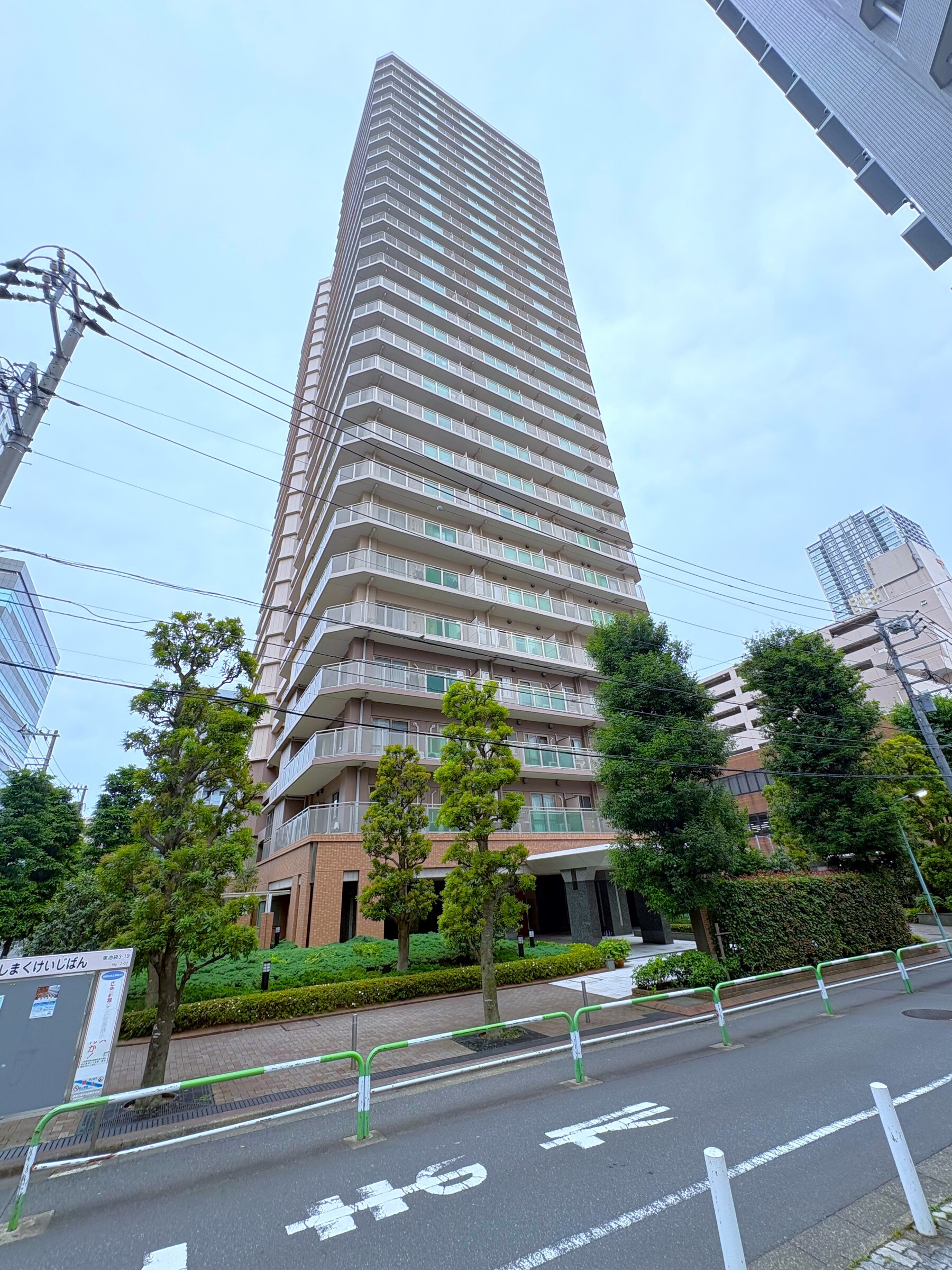 ライオンズタワー池袋