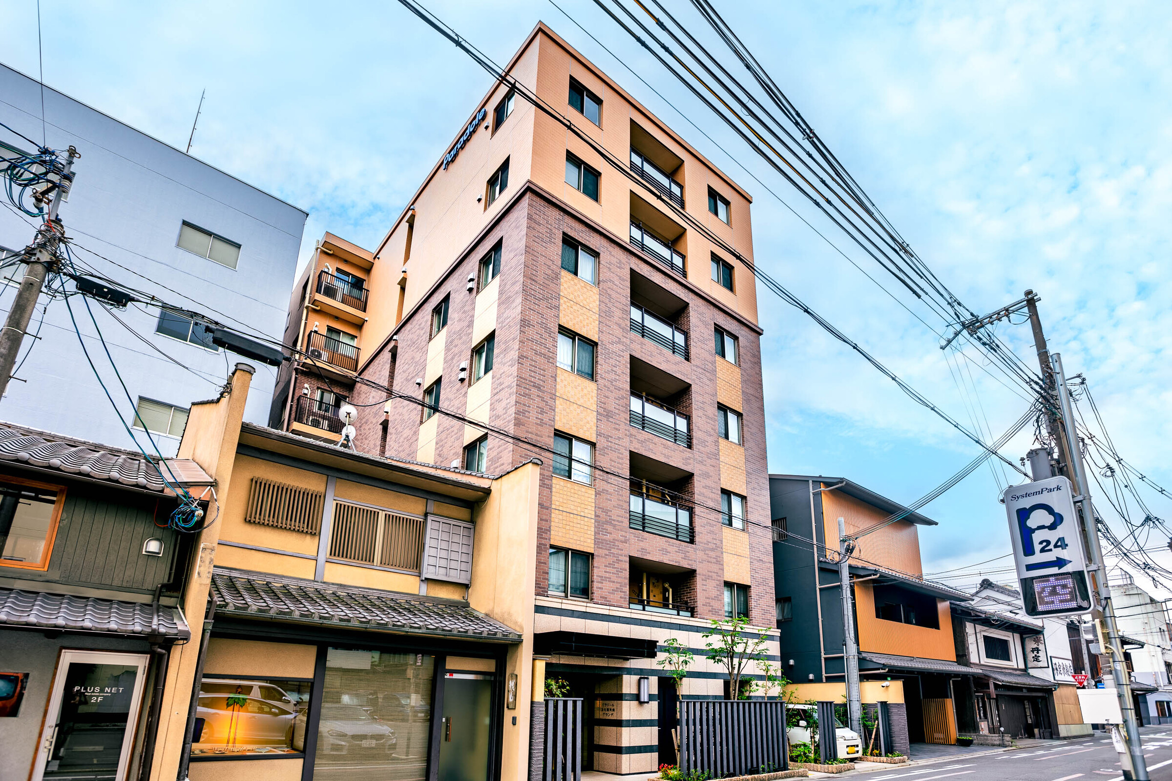 パラドール烏丸御所南グランデ-0-0