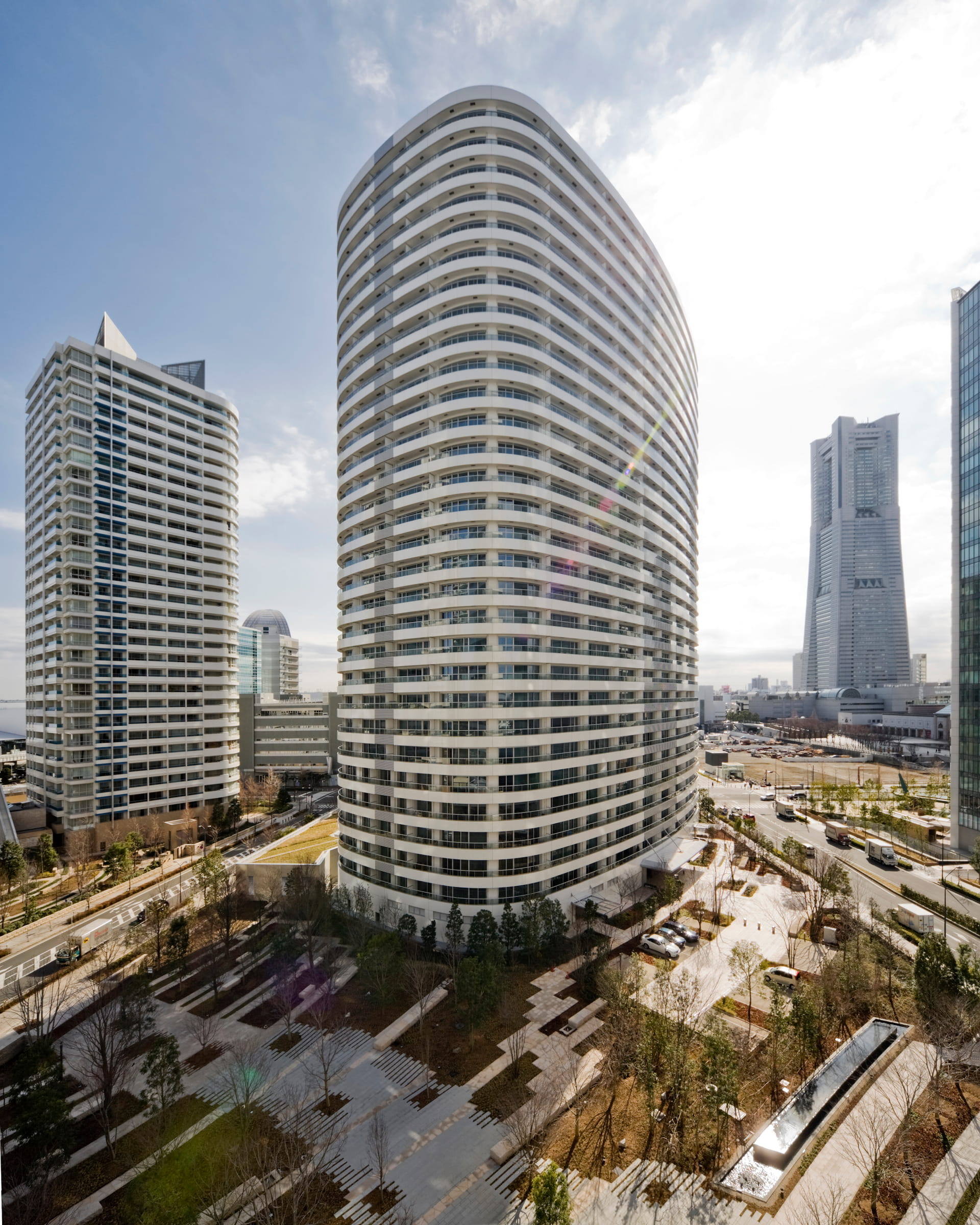 M.M.TOWERS FORESIS R棟-h