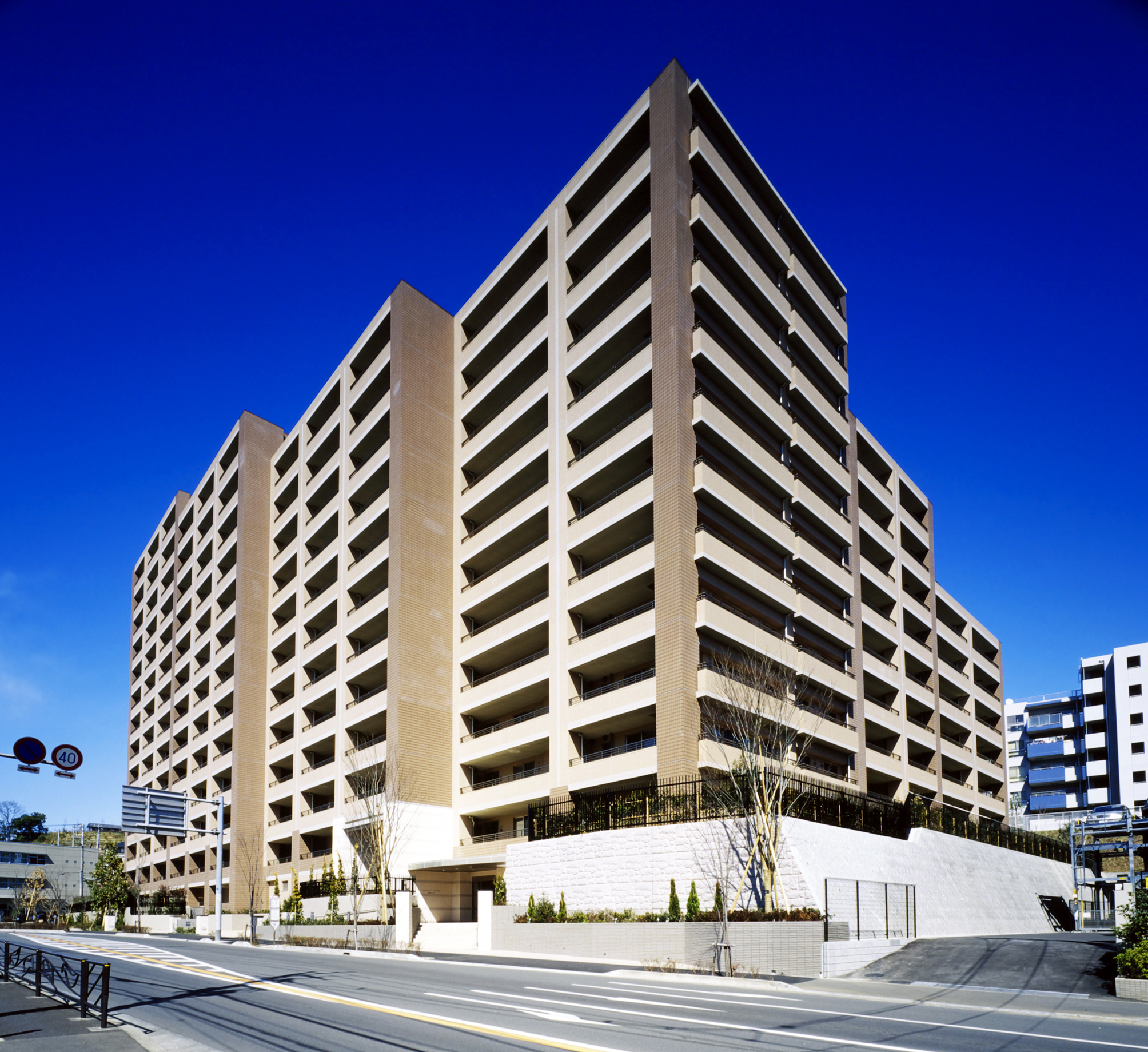 シーズンアリーナ新百合ヶ丘