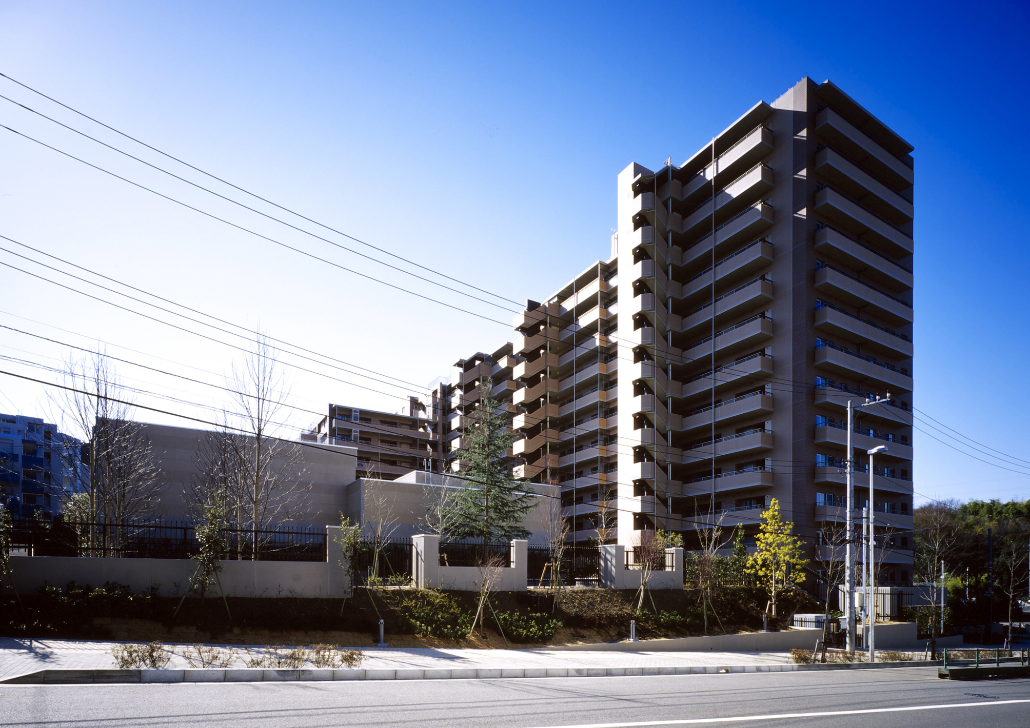 シーズンアリーナ新百合ヶ丘-h