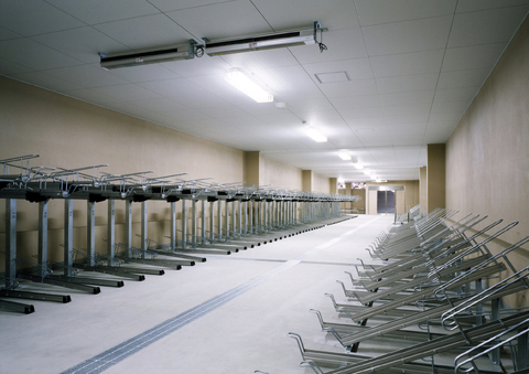 シーズンアリーナ新百合ヶ丘-h