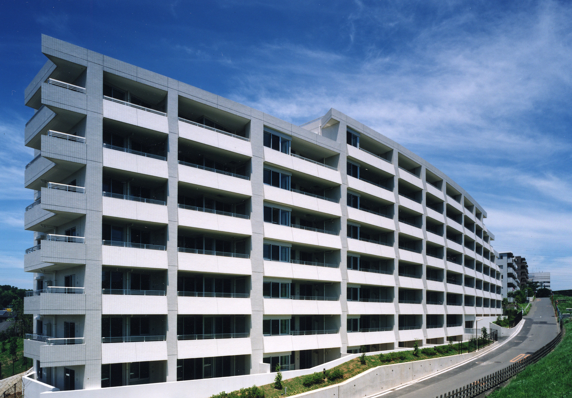 新百合ヶ丘パークハウス　ヒルズテラス