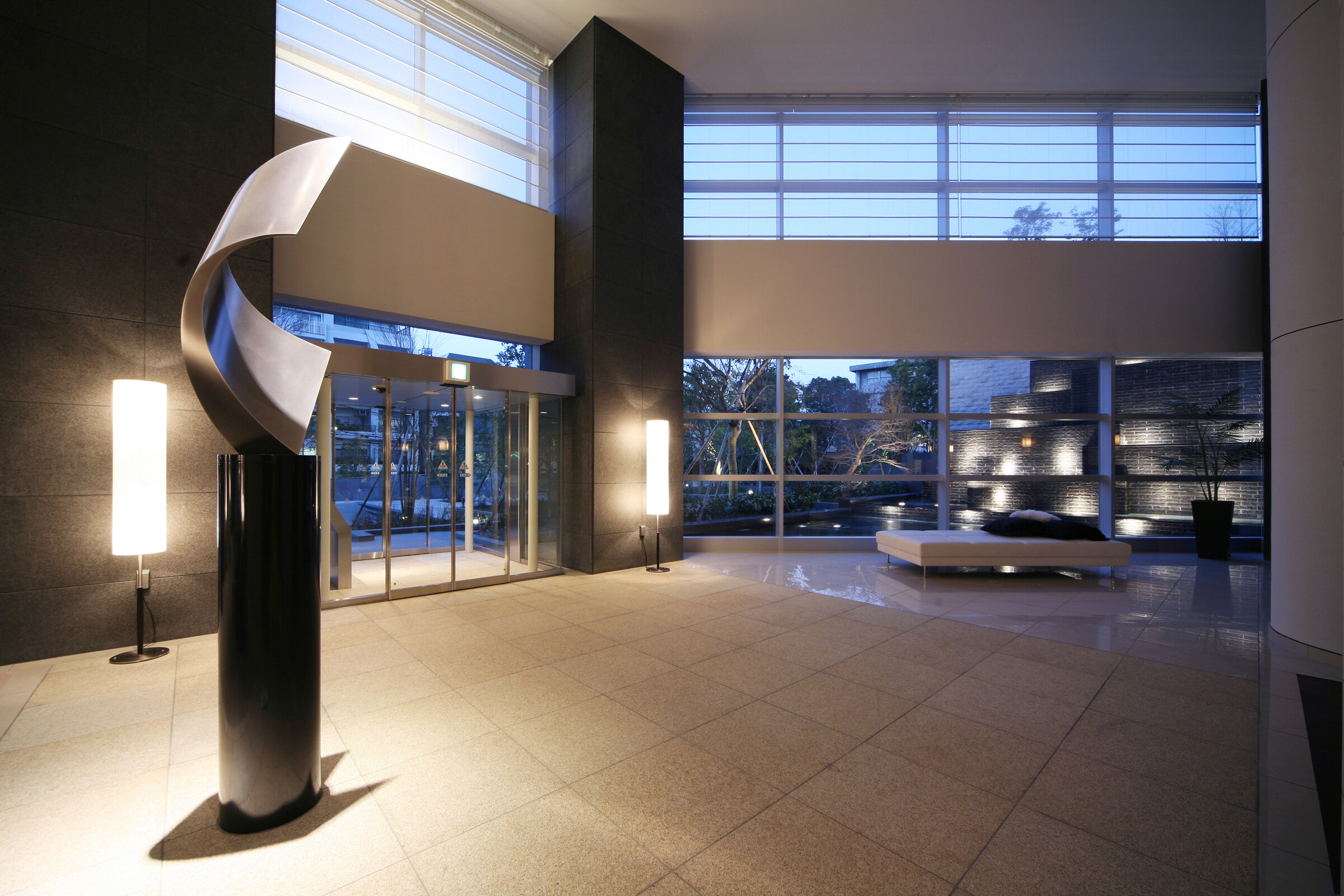 ザ・センター東京-h