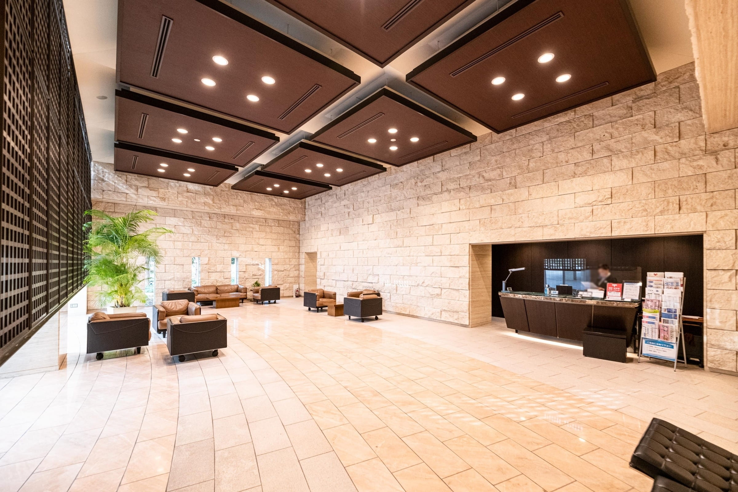 M.M.TOWERS　the　South-h