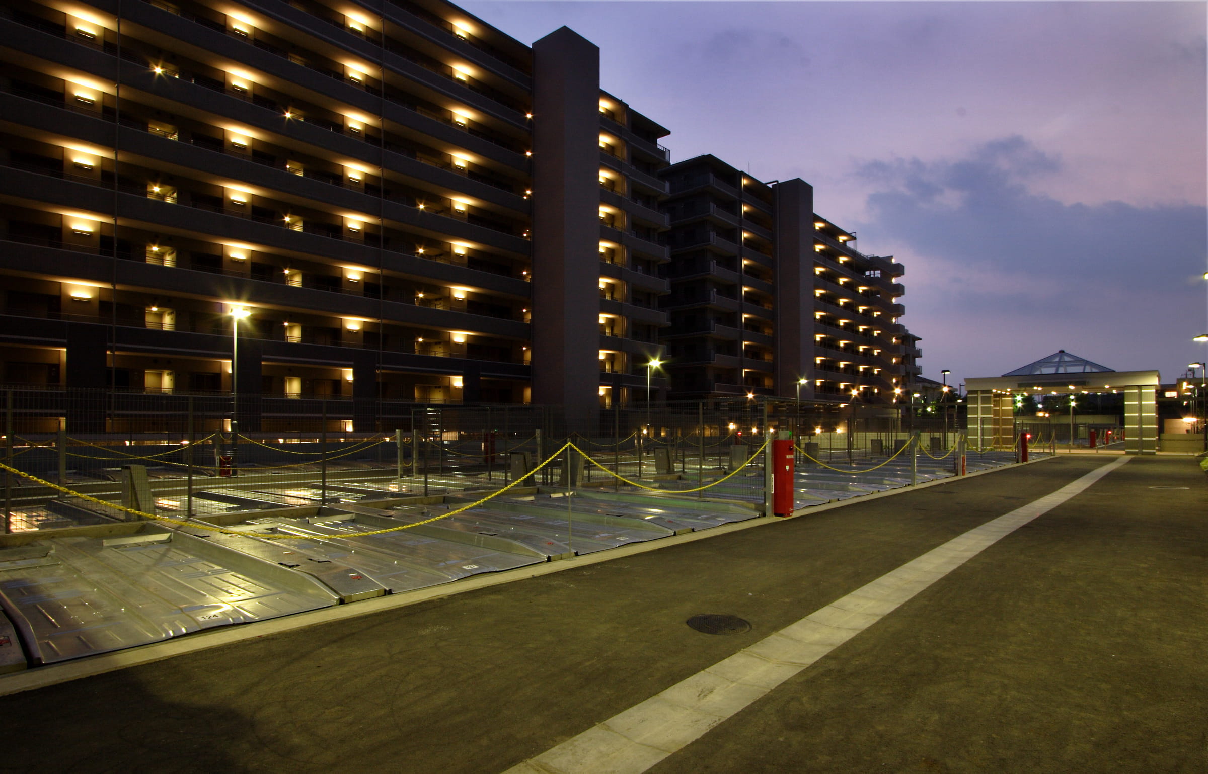 港北センターヒルズC棟-h