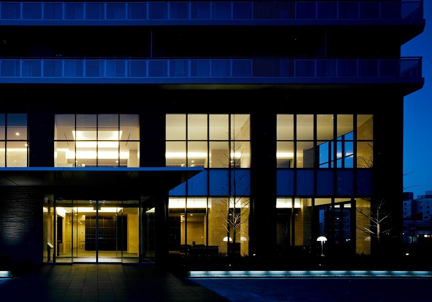 ルネッサなんばタワー-h