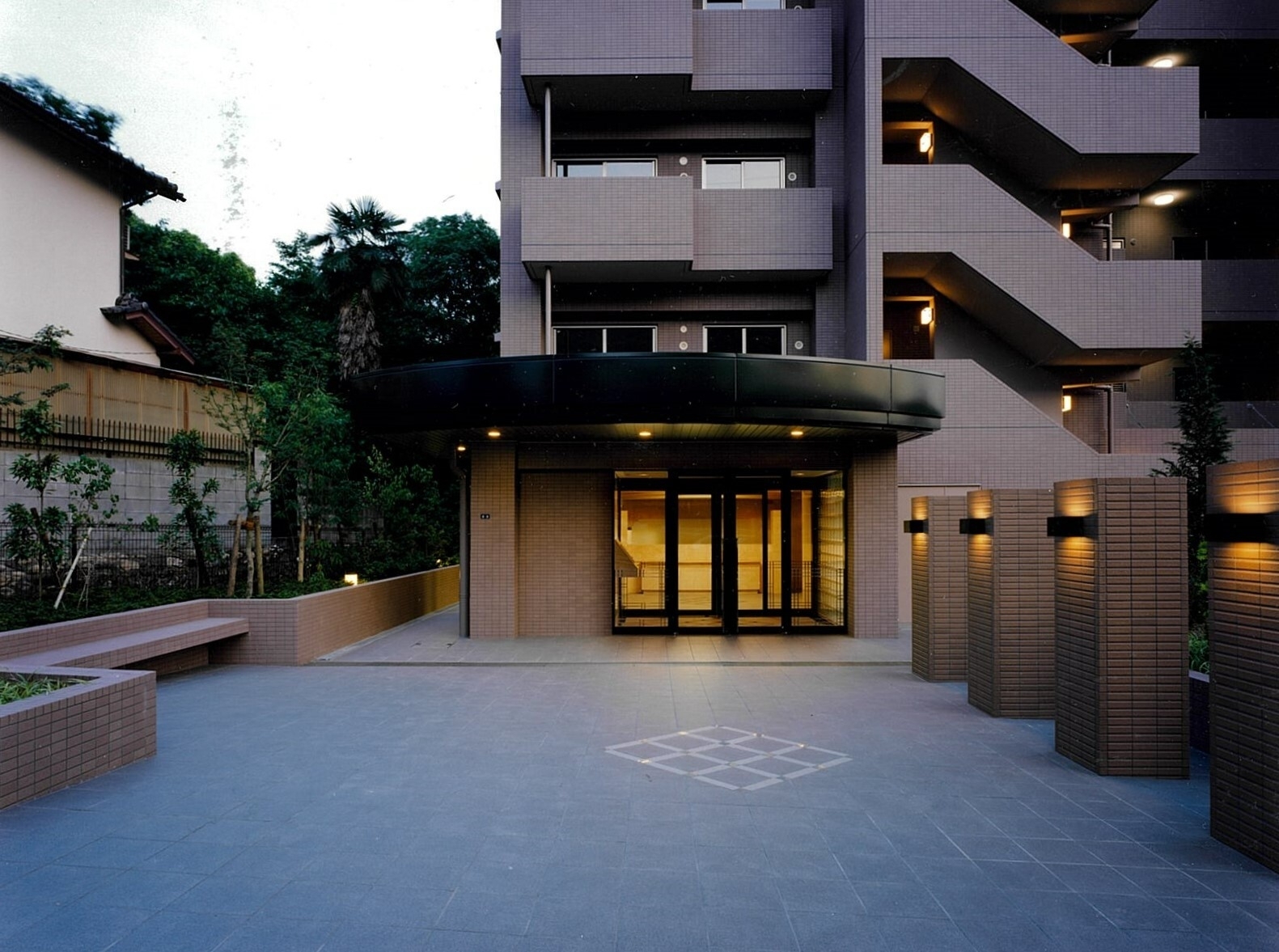 アールクレエ箕面一丁目-h