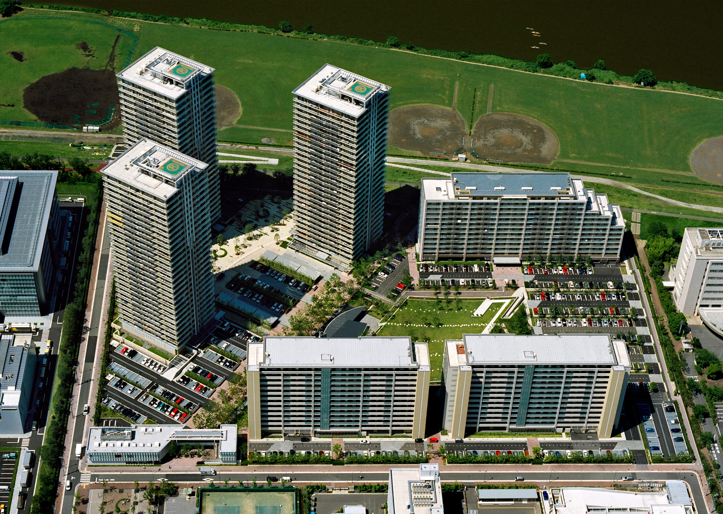 ザ・リバープレイス-h