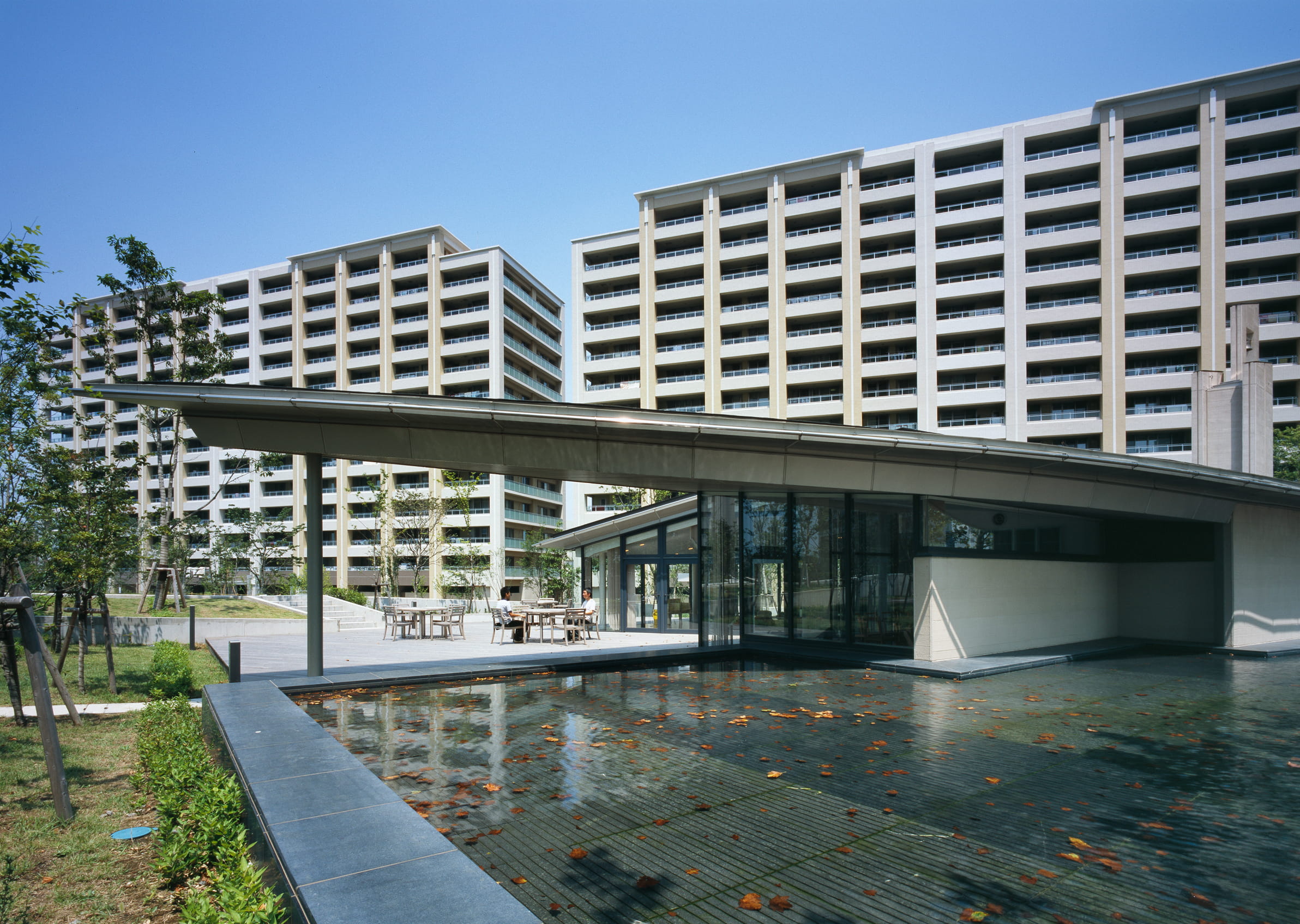 ザ・リバープレイスガーデンコート-h