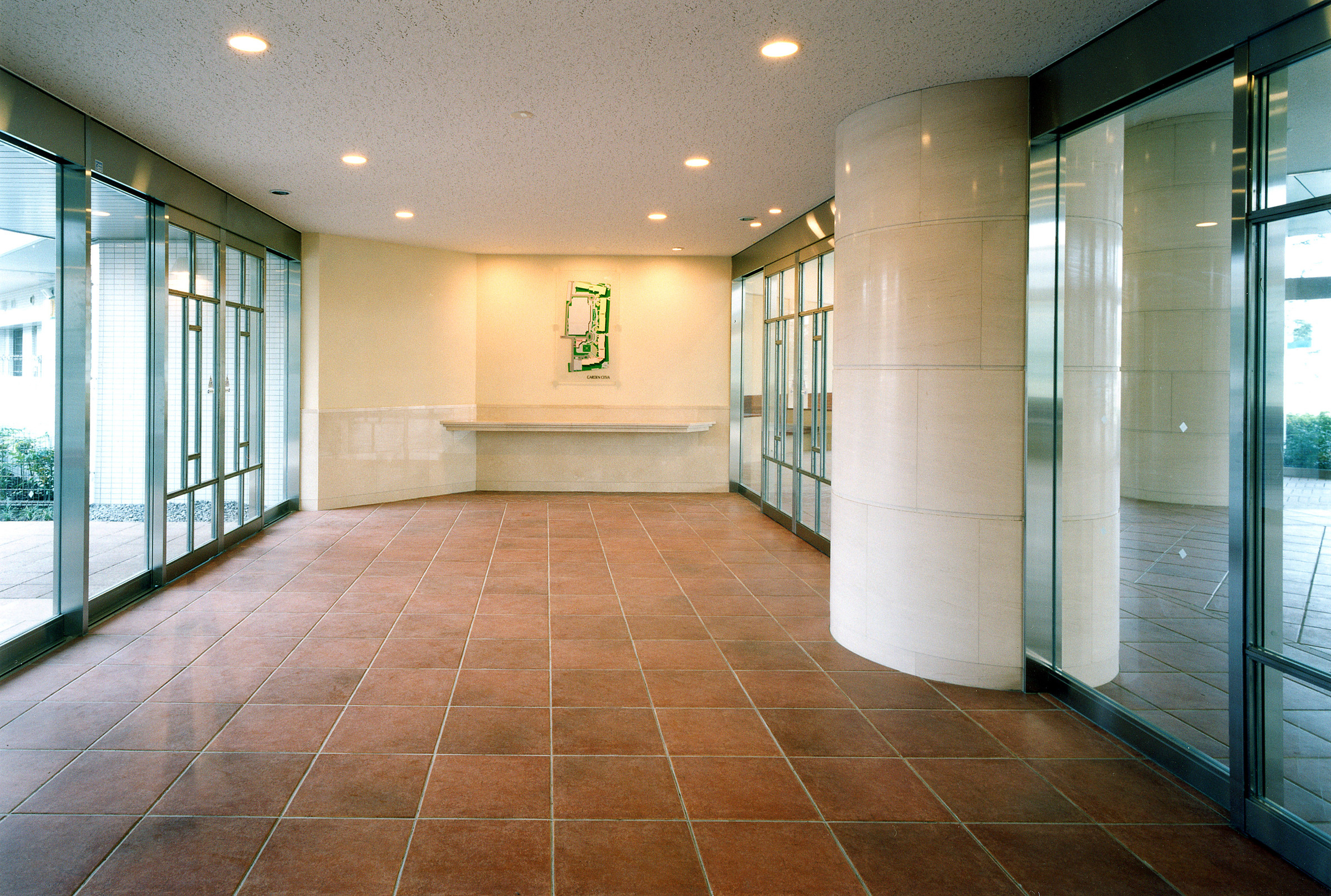 ガーデンセシア-h