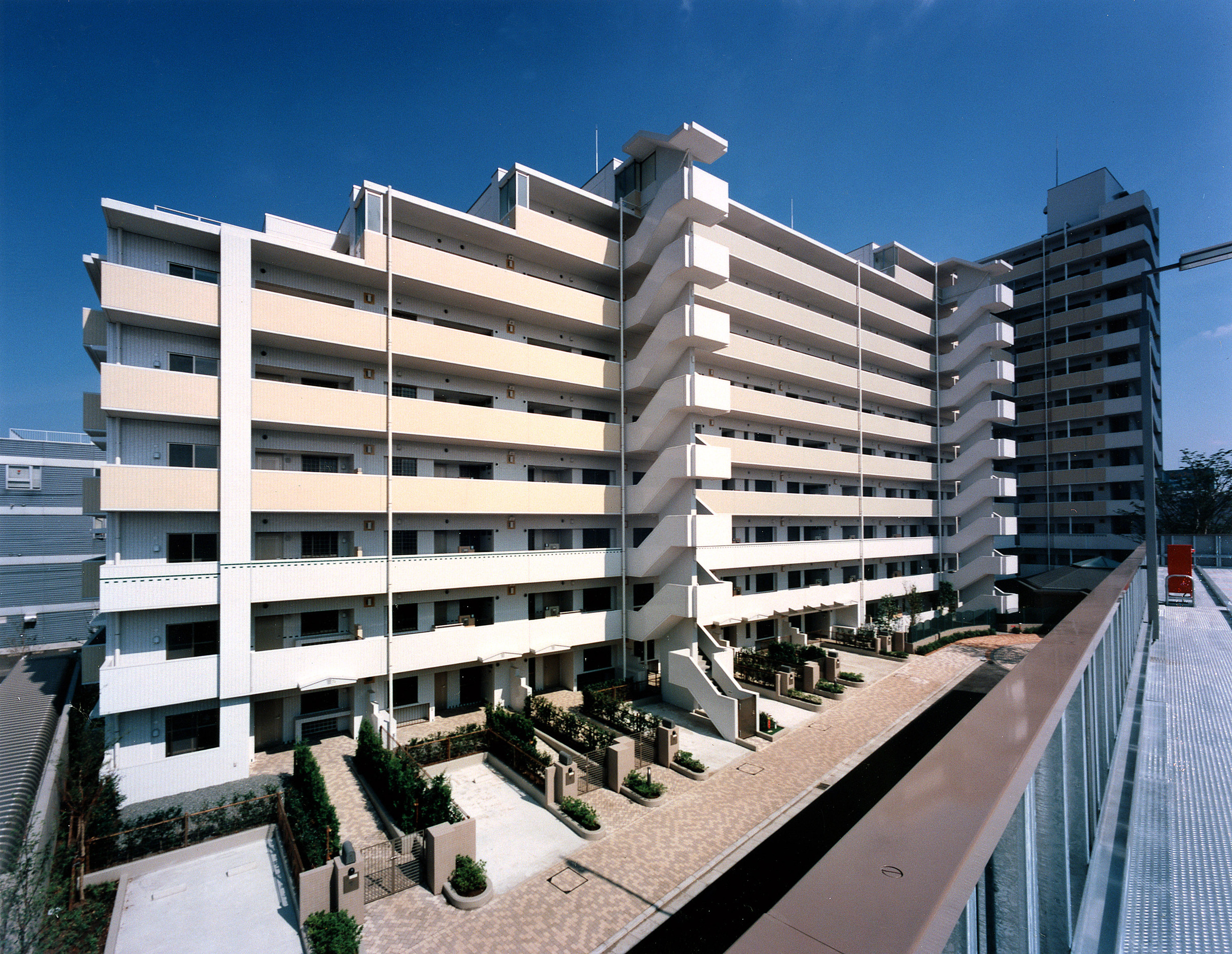 ガーデンセシア-h