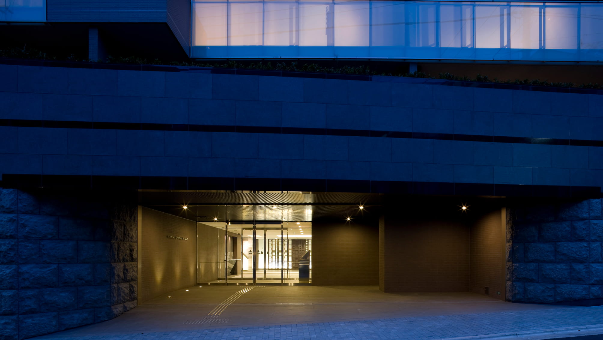 パークハウス諏訪山PRESENCE-h