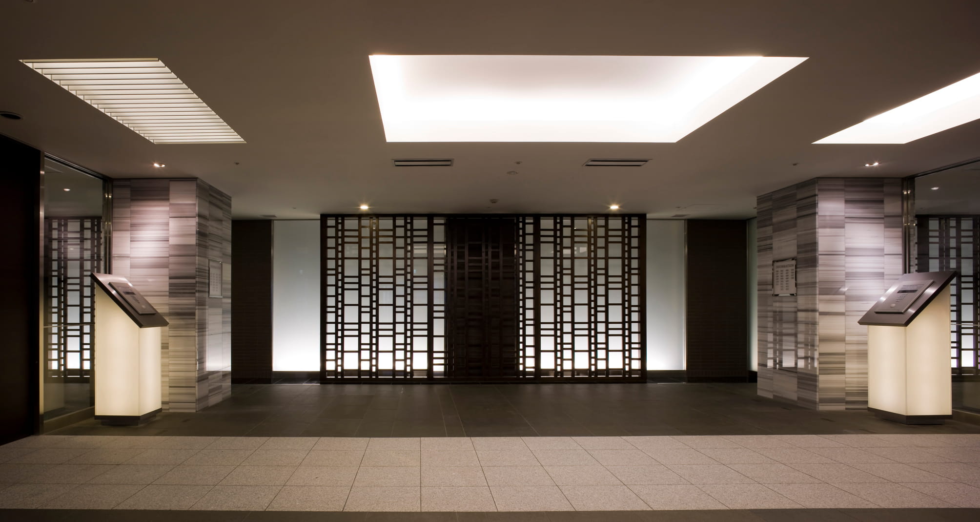 パークハウス諏訪山PRESENCE-h