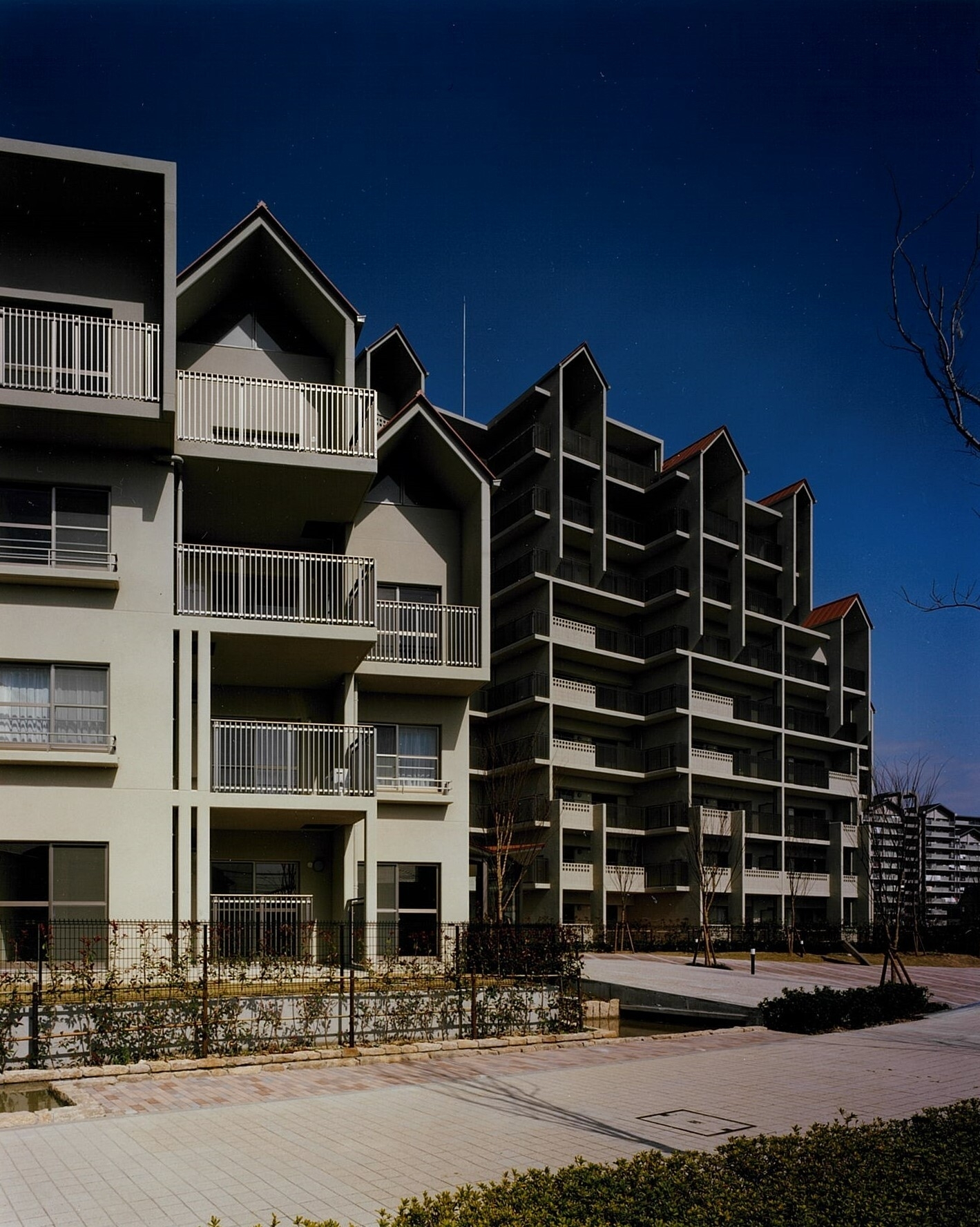 西神南ヒルズ3番館-h