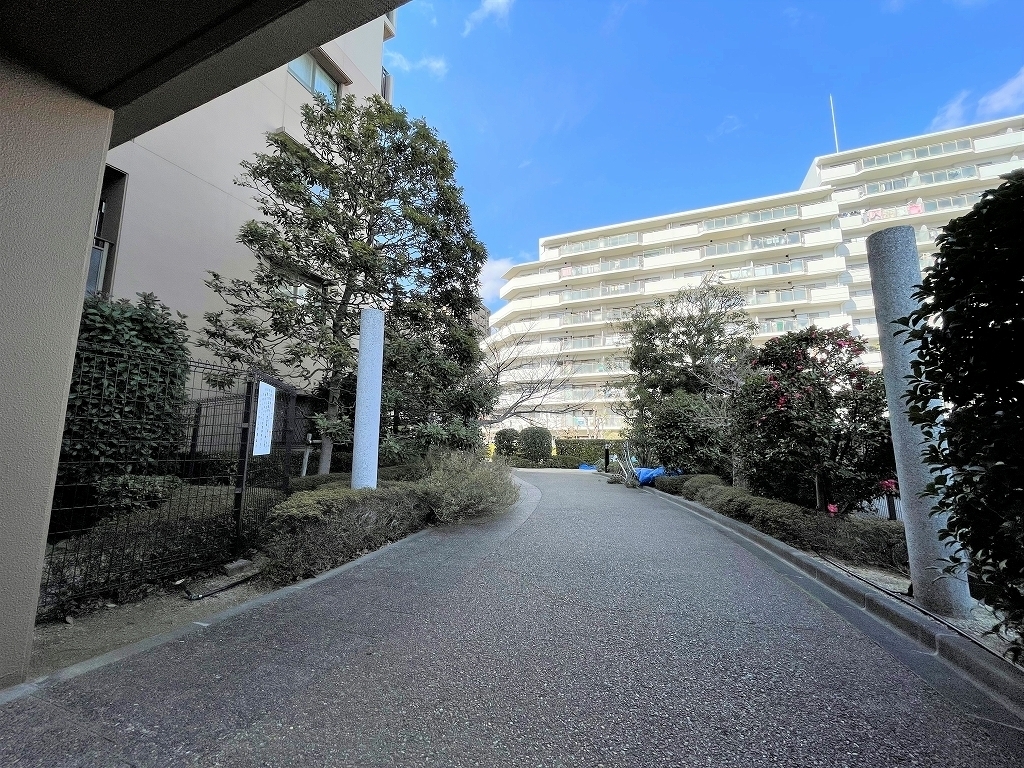 シップス本山-h