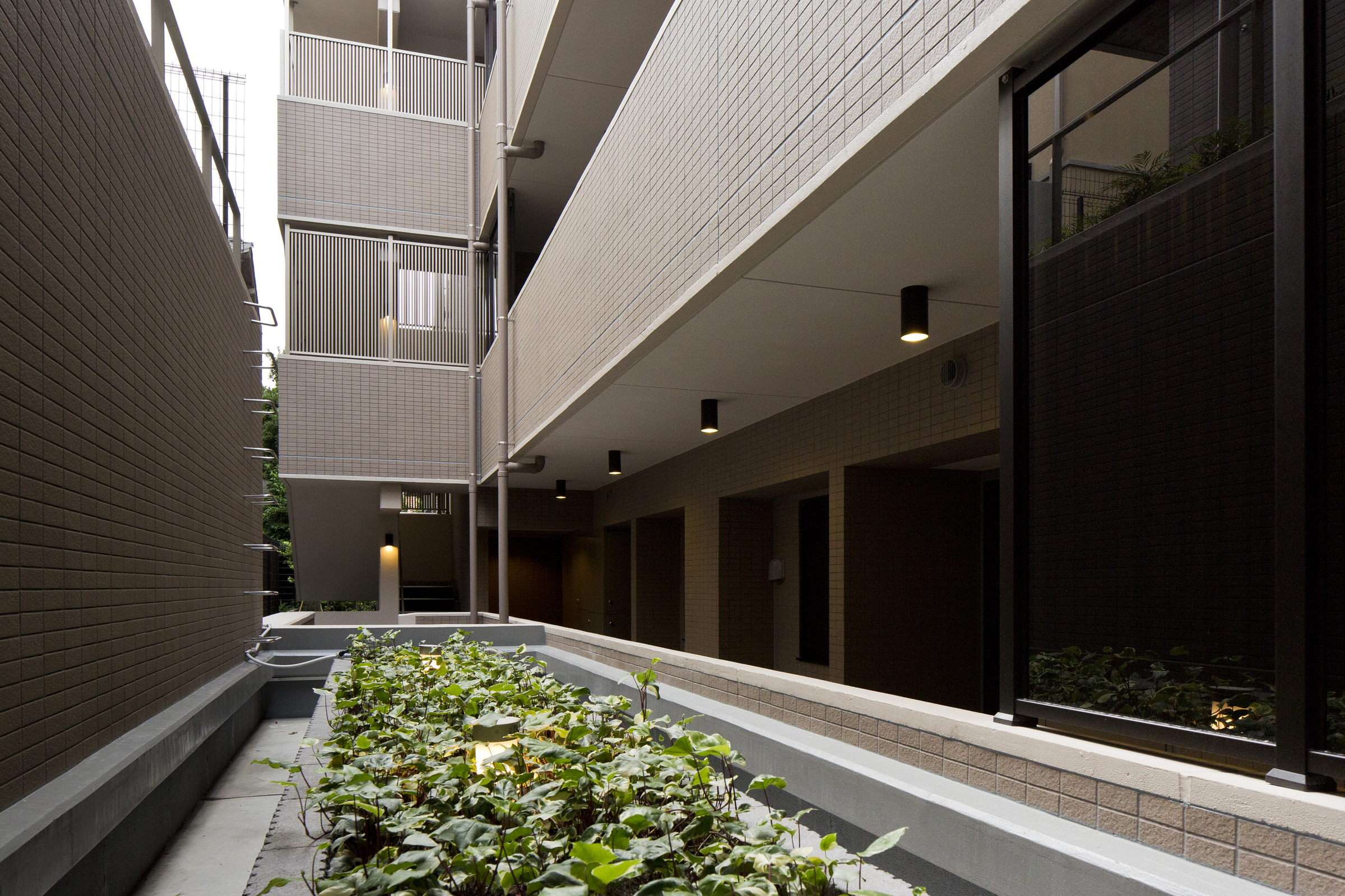 ザ・パークハウス諏訪山-h