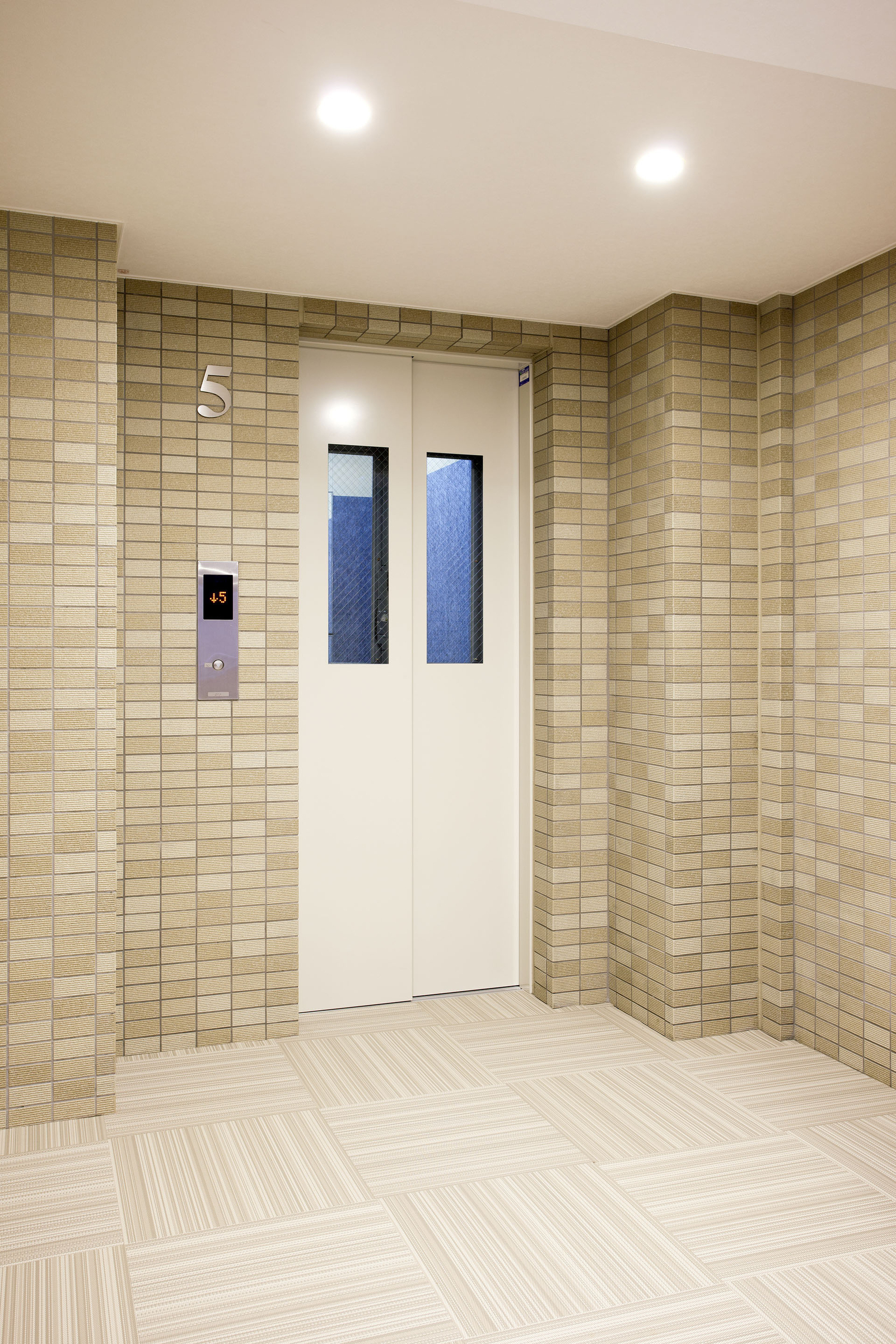 ザ・パークハウス横浜岸谷-h